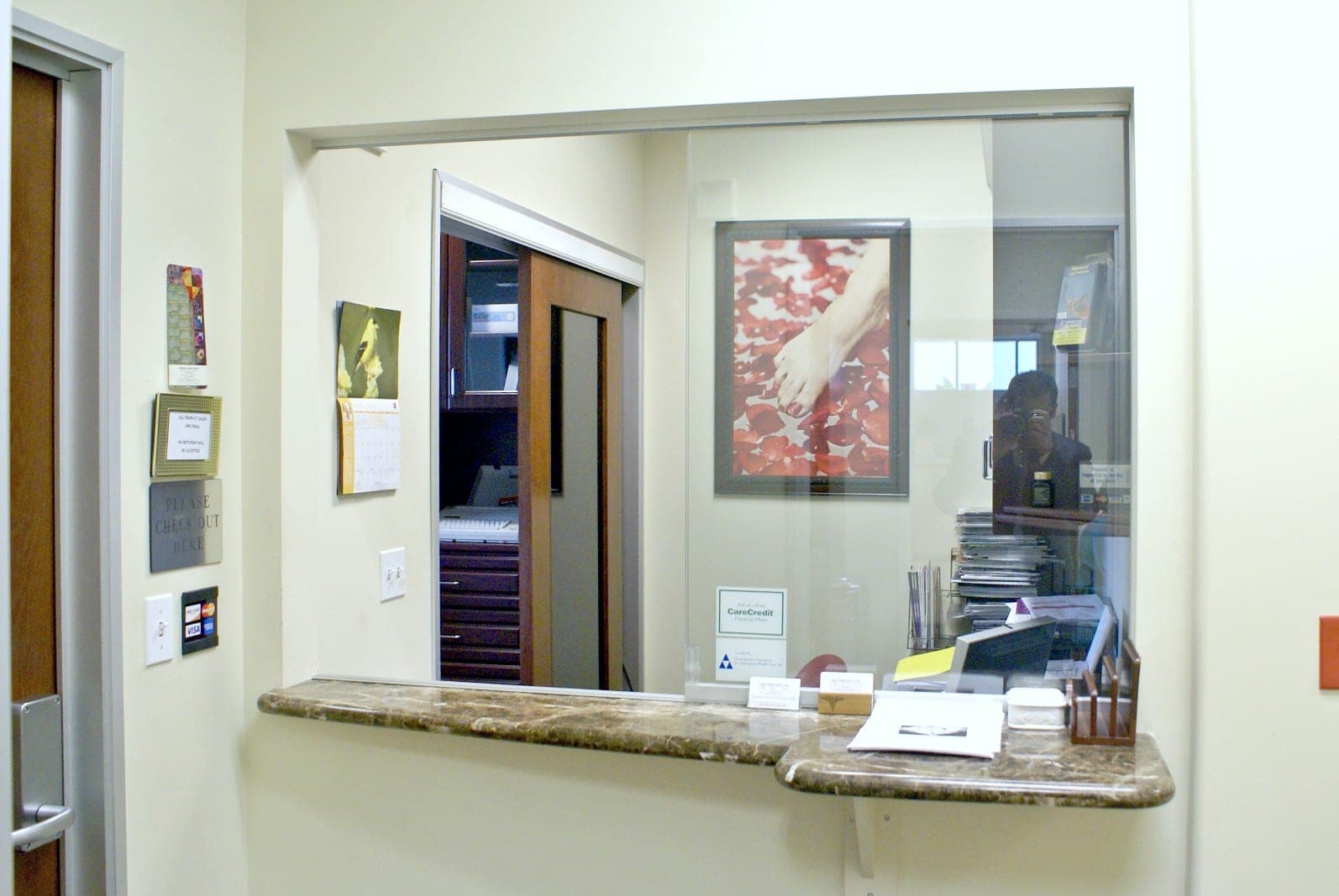 An image of the billing window.